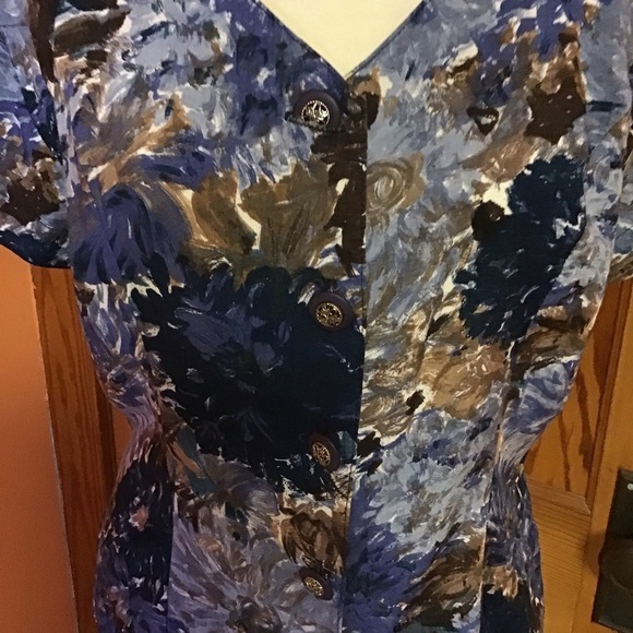 VTG 90s Blue Floral Button Down Top - Picture 6 of 12